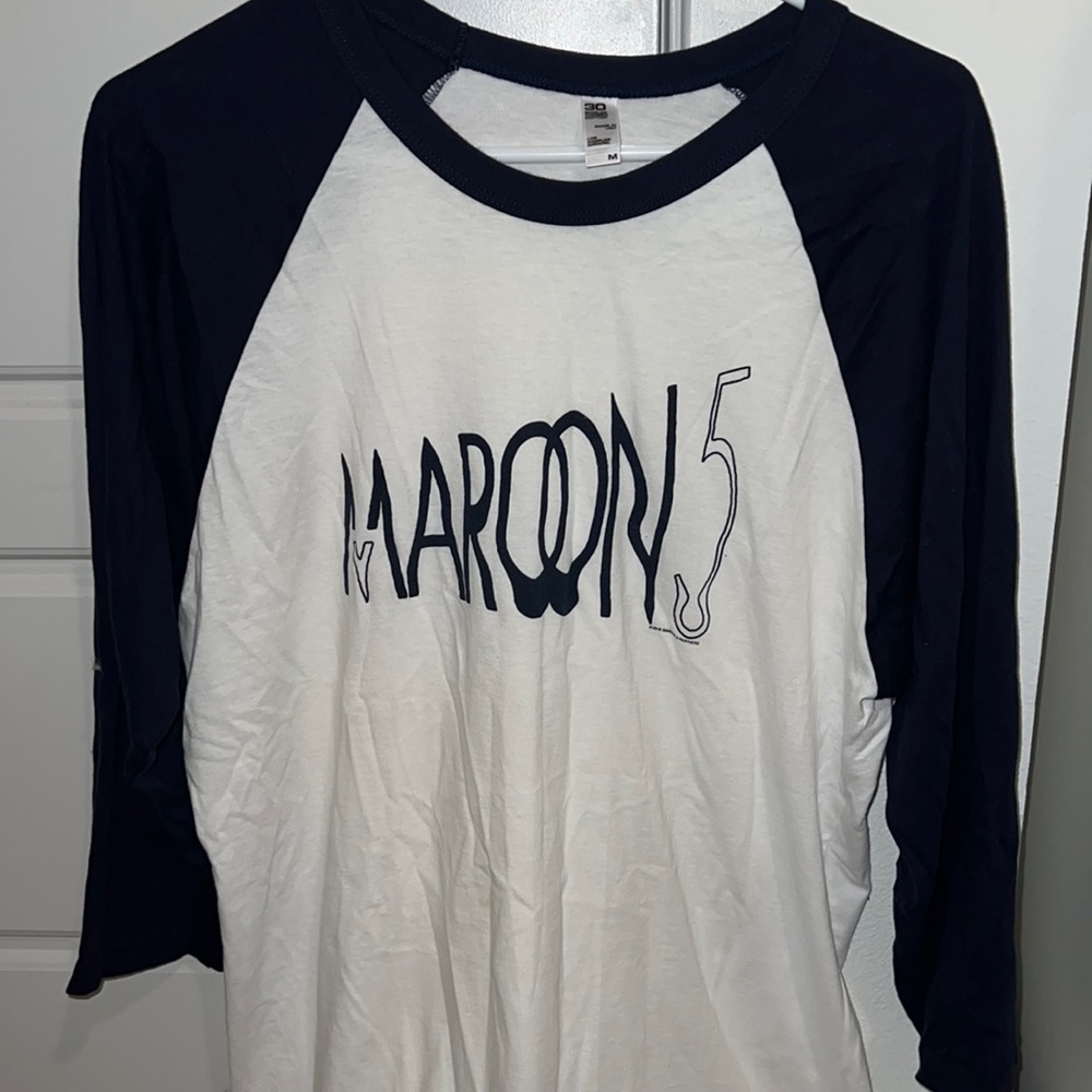 Maroon 5 baseball tee!